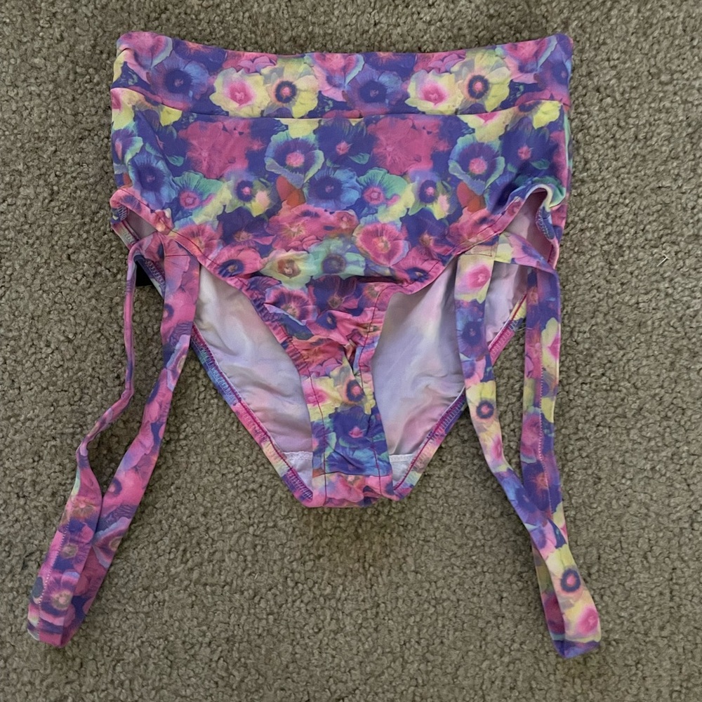 M/L floral rave bottoms